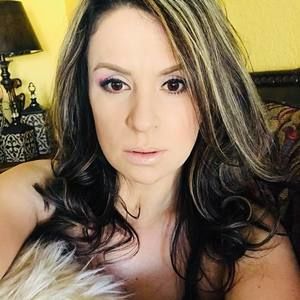 Meet your Posher, Blanca